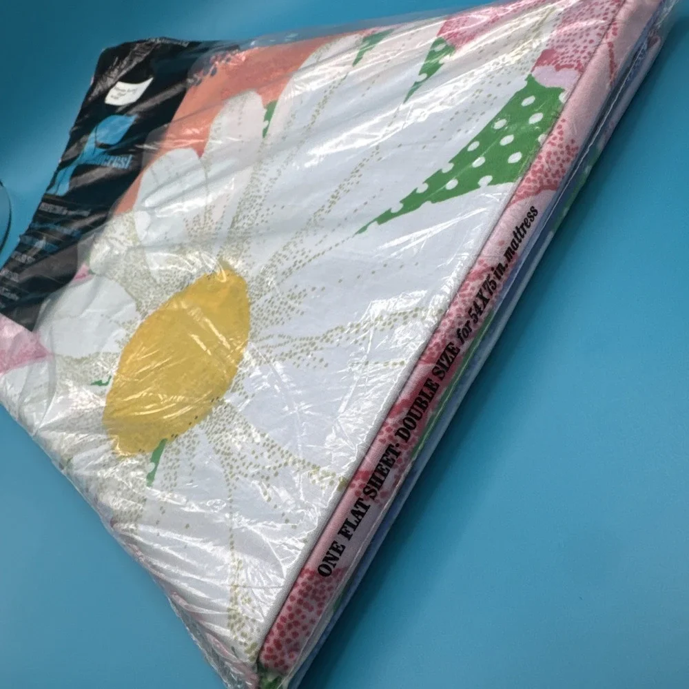 Vtg 70s Fieldcrest FULL Size Flat Sheet Saturdays Flower Power Mod‎ Print Fabric